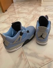 Air Jordan 4 Retro University