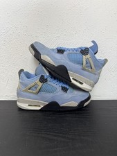 Jordan 4 Retro University Blu
