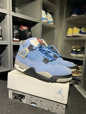 Air Jordan 4 Retro University