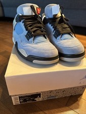 Jordan 4 University Blue Size