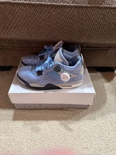 Jordan 4 University Blu Unc